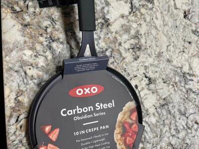 BNWT OXO Obsidian 10 inch Crepe Pan Carbon Steel, healthy non stick