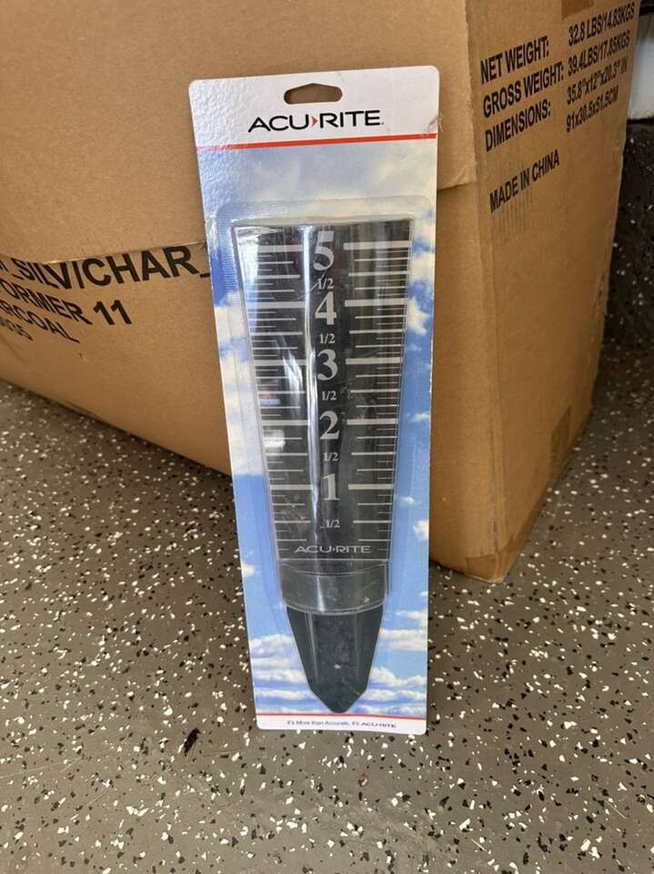 New Acu Rite Rain Gauge