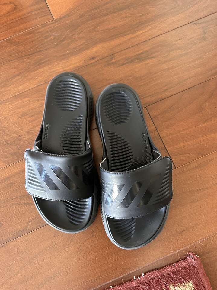 Adidas Alpha Bounce Men's Sandals Size 7