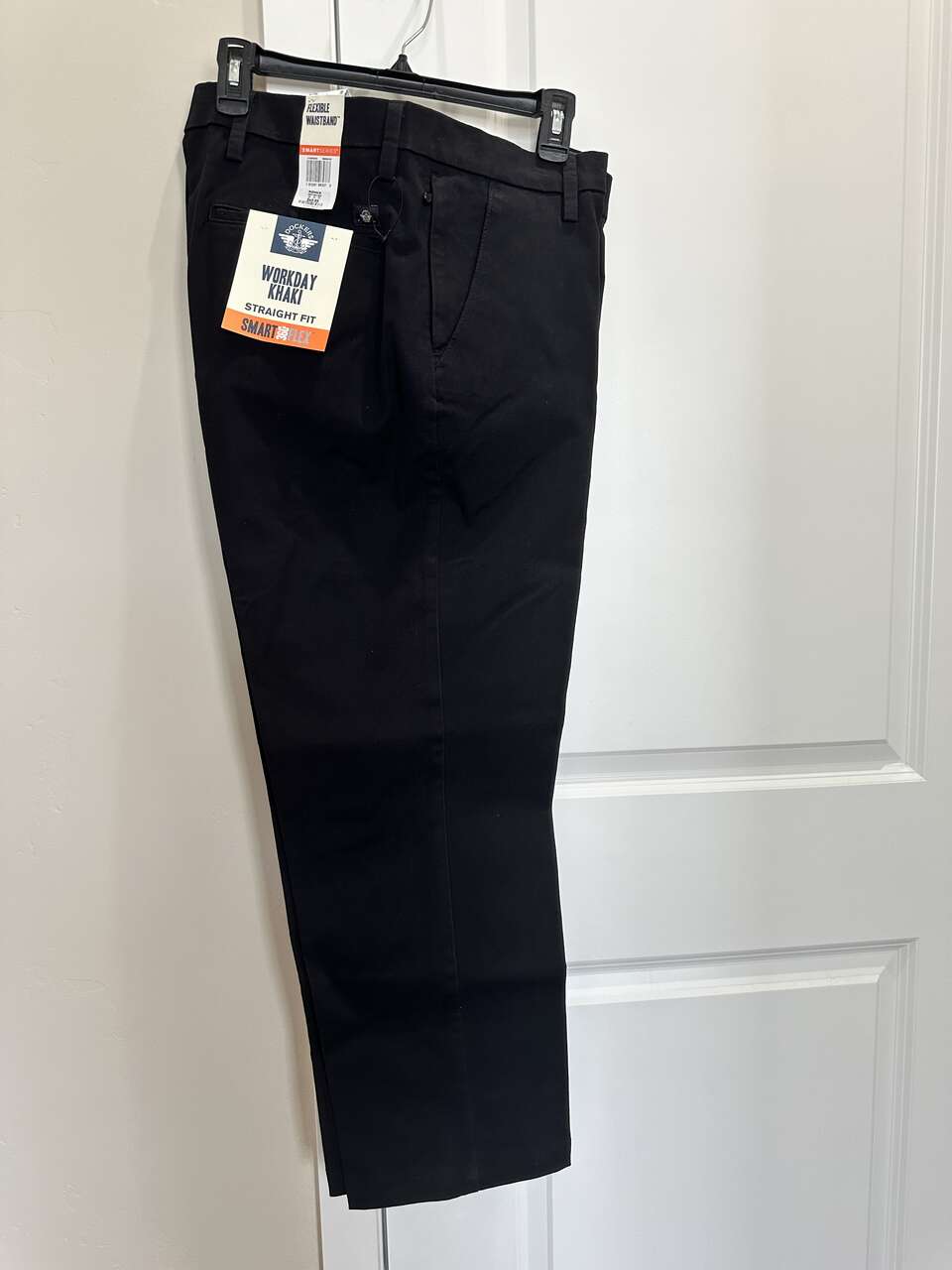 New Dockers Workday Straight-Fit Smart 360 FLEX Men's Pants, Black W36 L29, Beige W34 L34