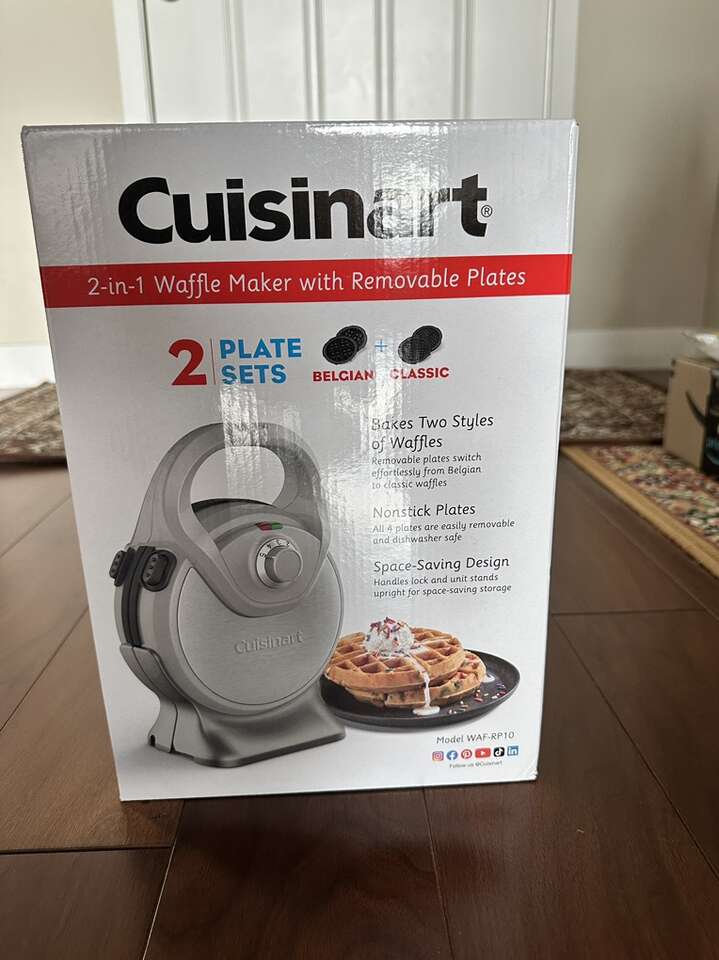 New Cuisinart 2-in-1 Waffle Maker WAF-RP10