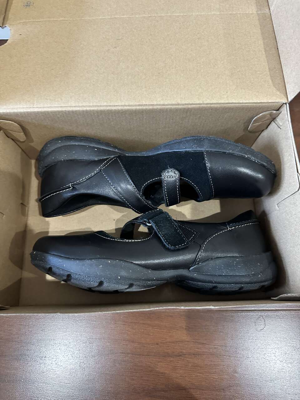 BNIB Clarks Roseville Jane Comfort Flats, Women, Size 6.5M, Black, 61992