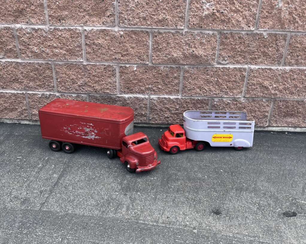 Vintage Minnitoy & Wyondotte Tractor Trailer Truck