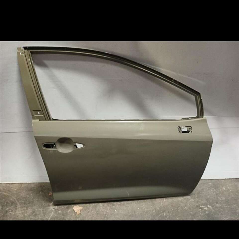 Toyota corolla right front door