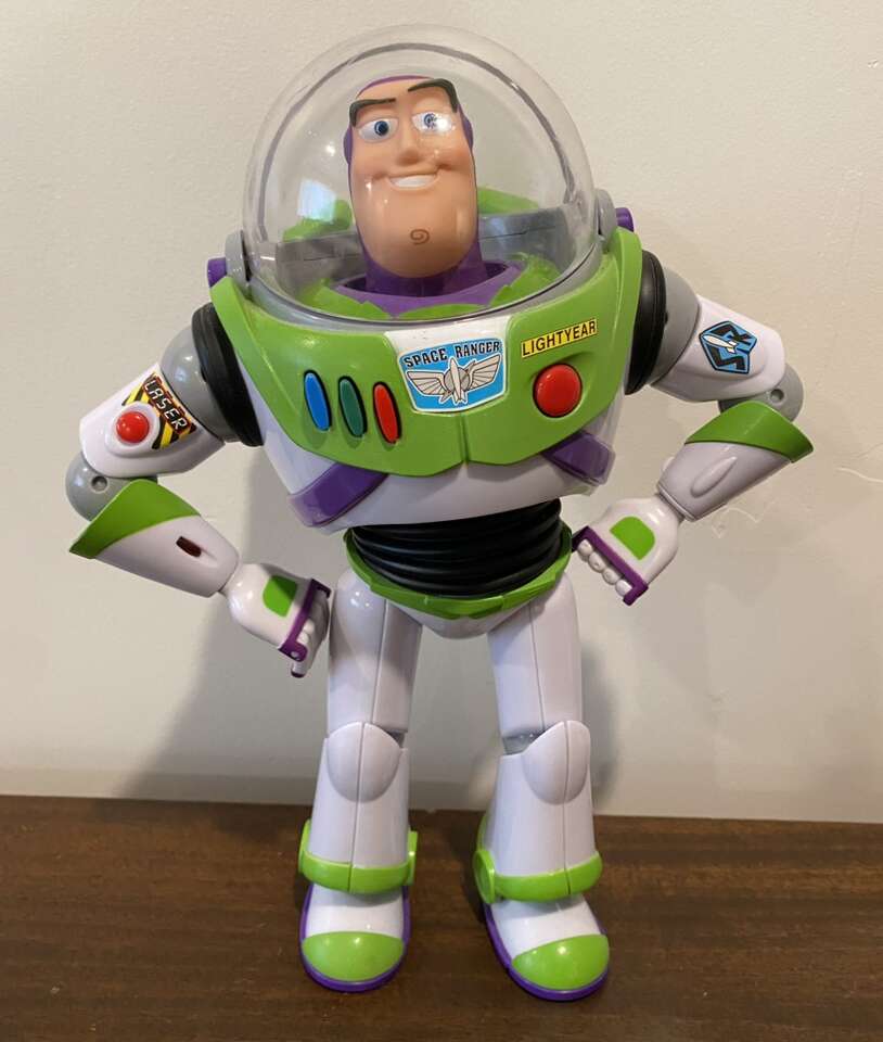 Toy Story Signature Collection Buzz Lightyear