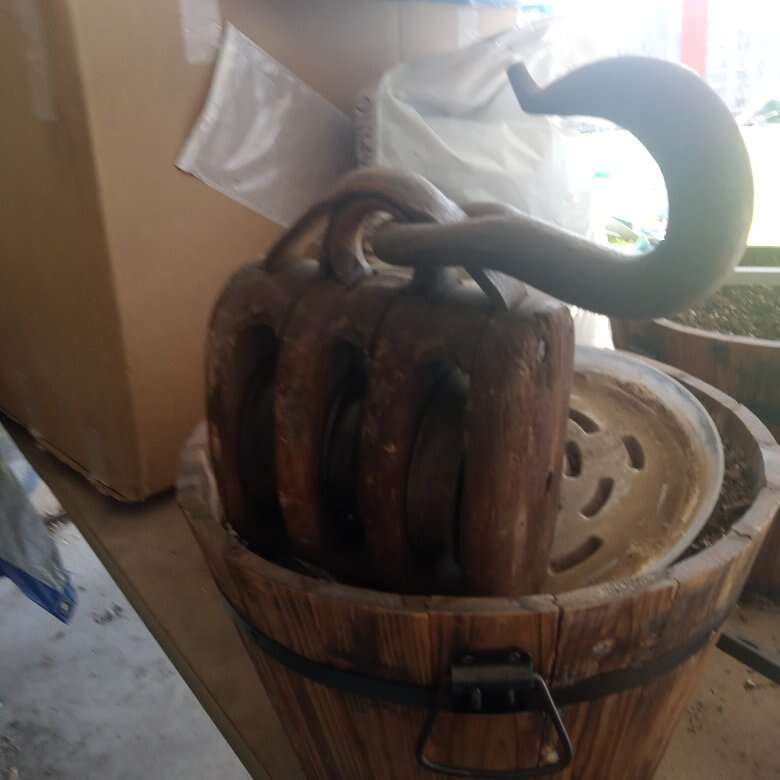 Vintage block and tackle