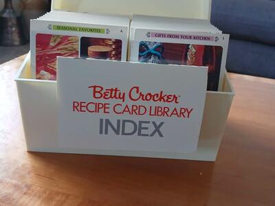 Betty Crocker Recipe Card Library