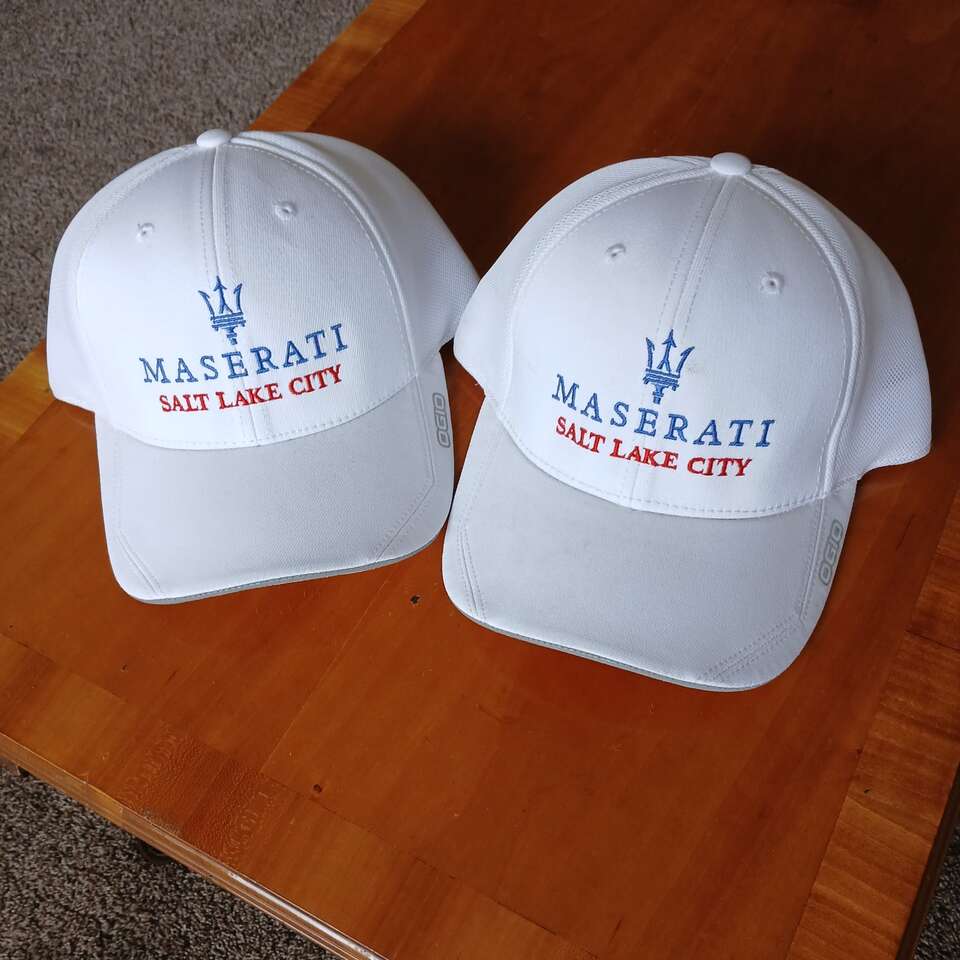 Maserati caps (2)