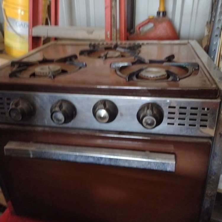 Vintage range/oven