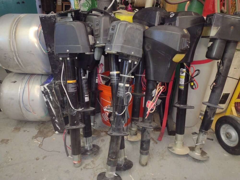 Used power tongue jacks