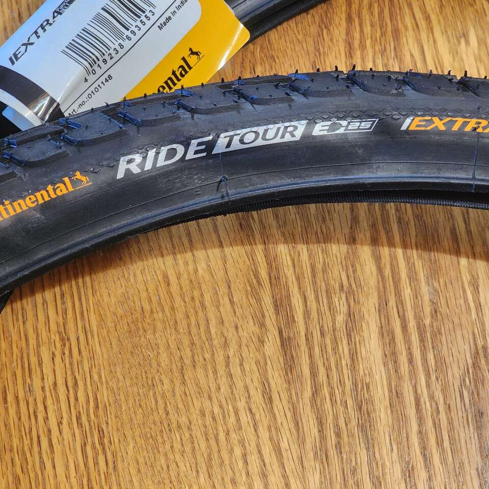 Continental Ride Tour Tire 26x1.75 Hybrid NEW