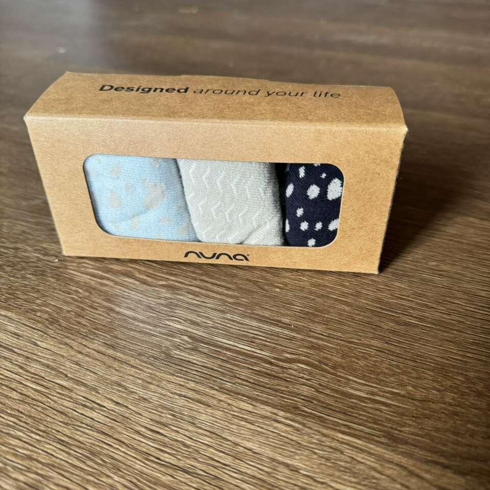 BNIB NUNA set of 3 Baby socks in different sizes