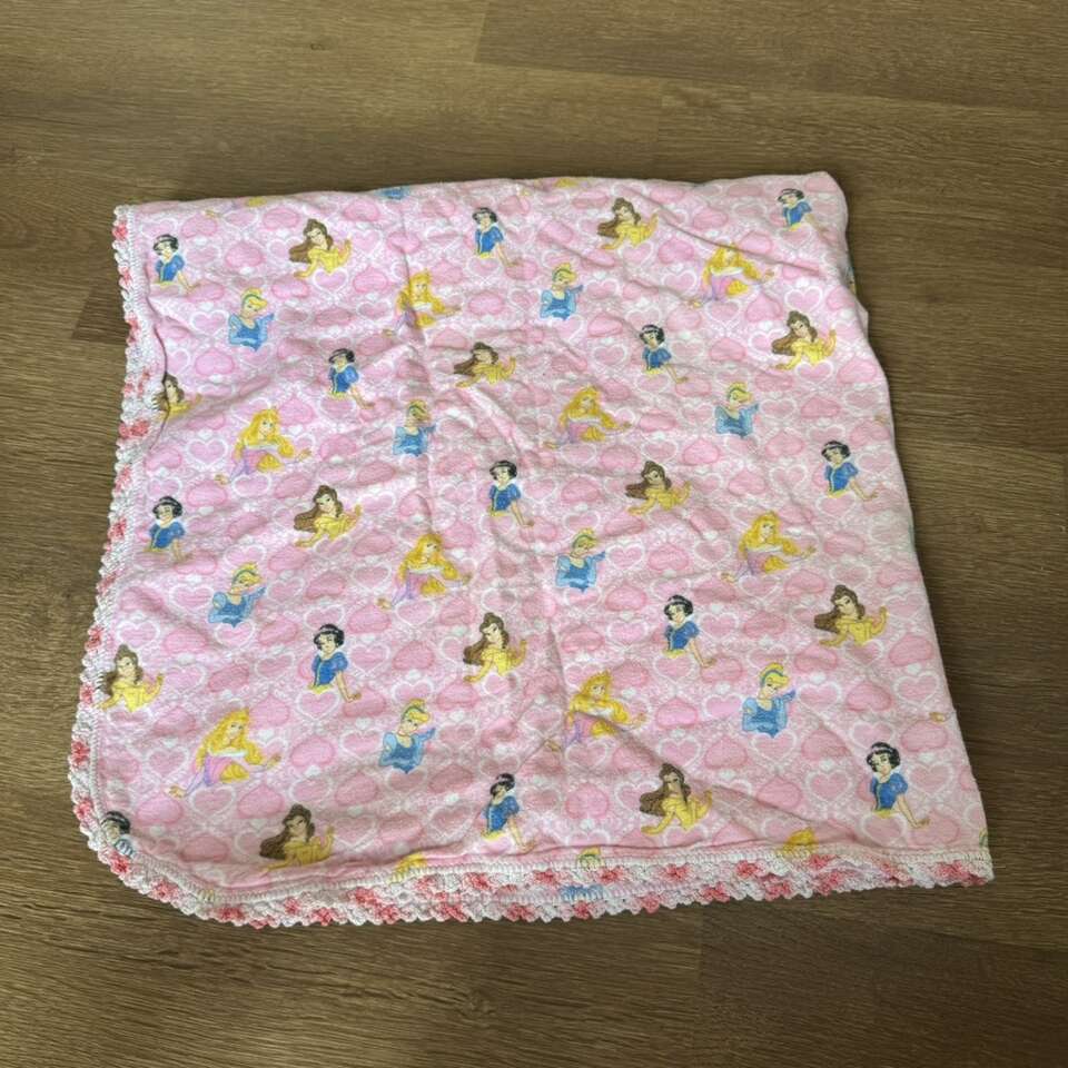 Disney Princess Baby Blanket Hearts Belle