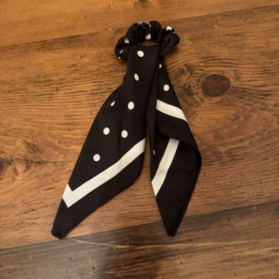 New Black & White Silk Like Hair Tie Scarf Pony