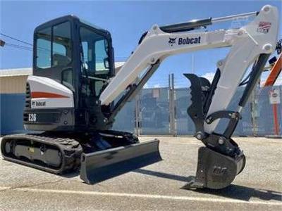 Bobcat E-26 mini excavator for rent. 6500 lb mini with thumb