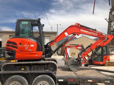 2021 Kubota KX-040 Mini Excavator Rental with Thumb for rent. POWERFUL and ENCLOSED CAB!
