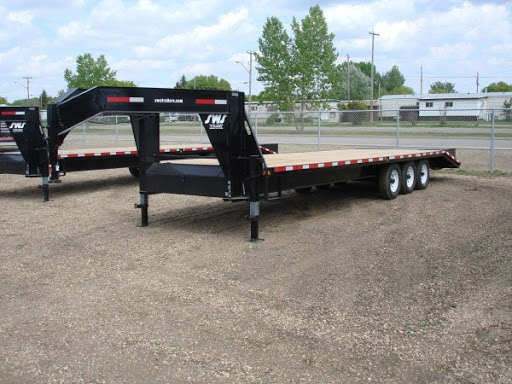 32' Gooseneck trailer for rent - 25k rating axel capacity. Deck over with no fenders!