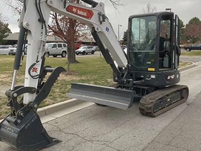 9klbs Bobcat Mini Excavator - Big Power