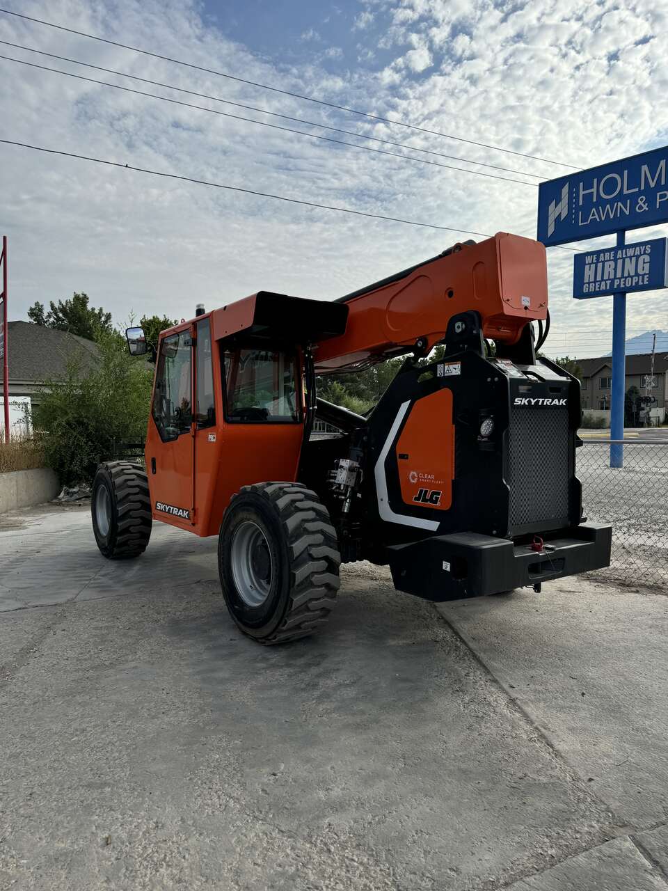 Brand NEW!! SkyTrak 6042 Telehandler Fork Lift for Rent