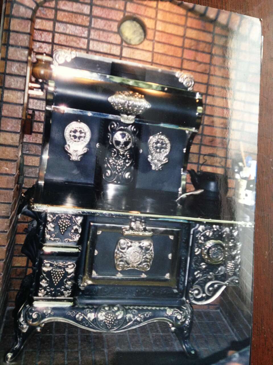 SUPERIOR BRAND ANTIQUE WOOD AND COAL COOK STOVE