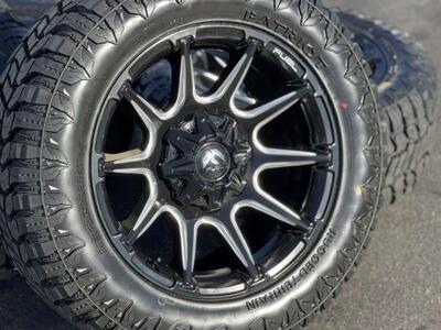 20 Fuel 20x10 8 Lug 8x6.5 33 Patriot 33x12.50x20