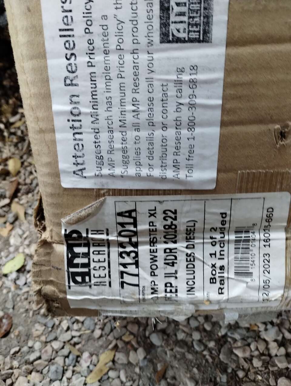 jeep parts and steps and winch bumpers  spare tire racks rear