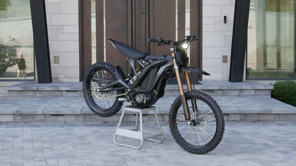 2025 Surron Light Bee X (Black Edition)