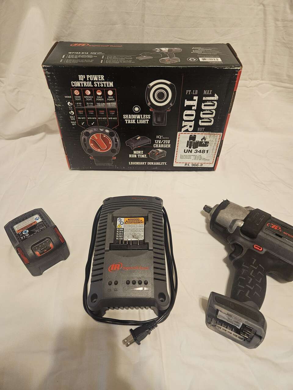 Ingersoll Rand 1/2" Cordless Impact Wrench Kit