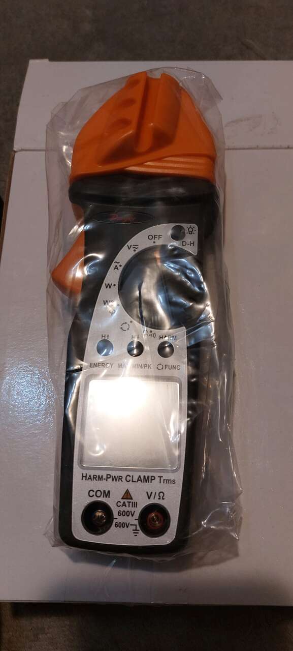 Dwyer cm-3 clam multimeter