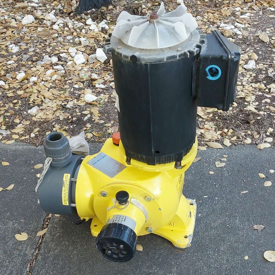 Milton Roy pump missing/broken parts