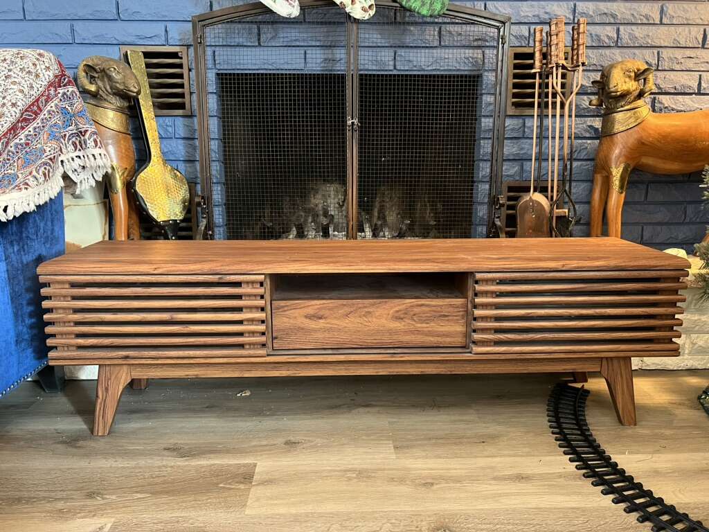 MCM TV Stand 59x14x17 Furniture