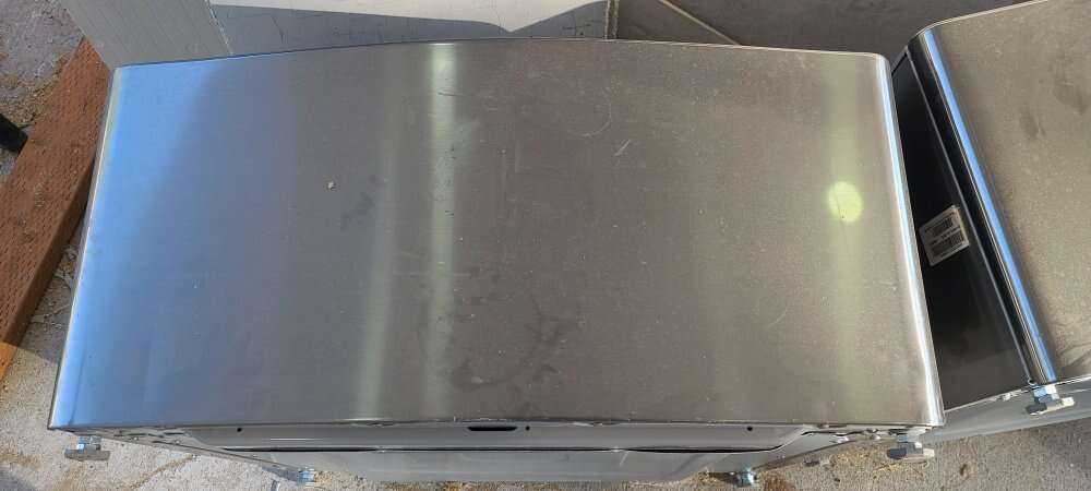 WDP5V x1 29" LG Pedestals