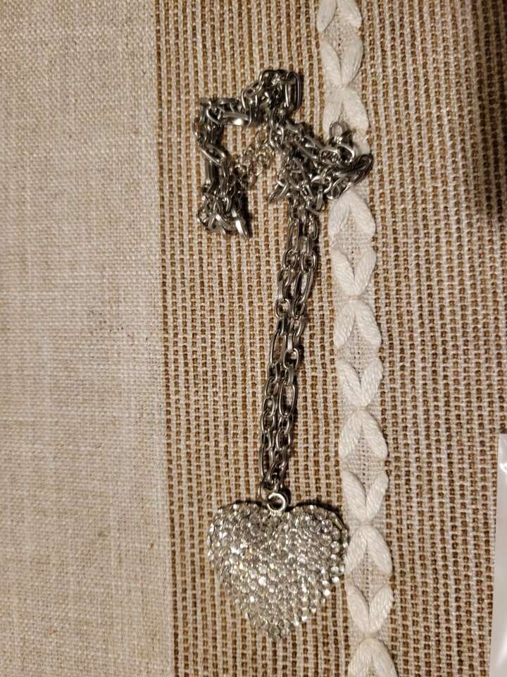 Jewelry (fashion jewelry)