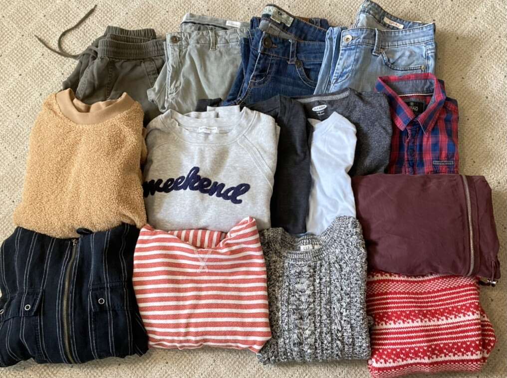 NICE LOT! Womens Jackets Jeans Shirts Hoodies for sale in Murray , UT