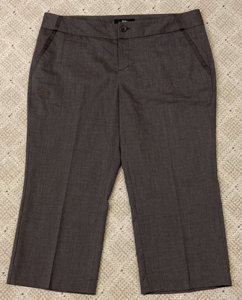 Mossimo Stretch Dressy Capris Sz 12