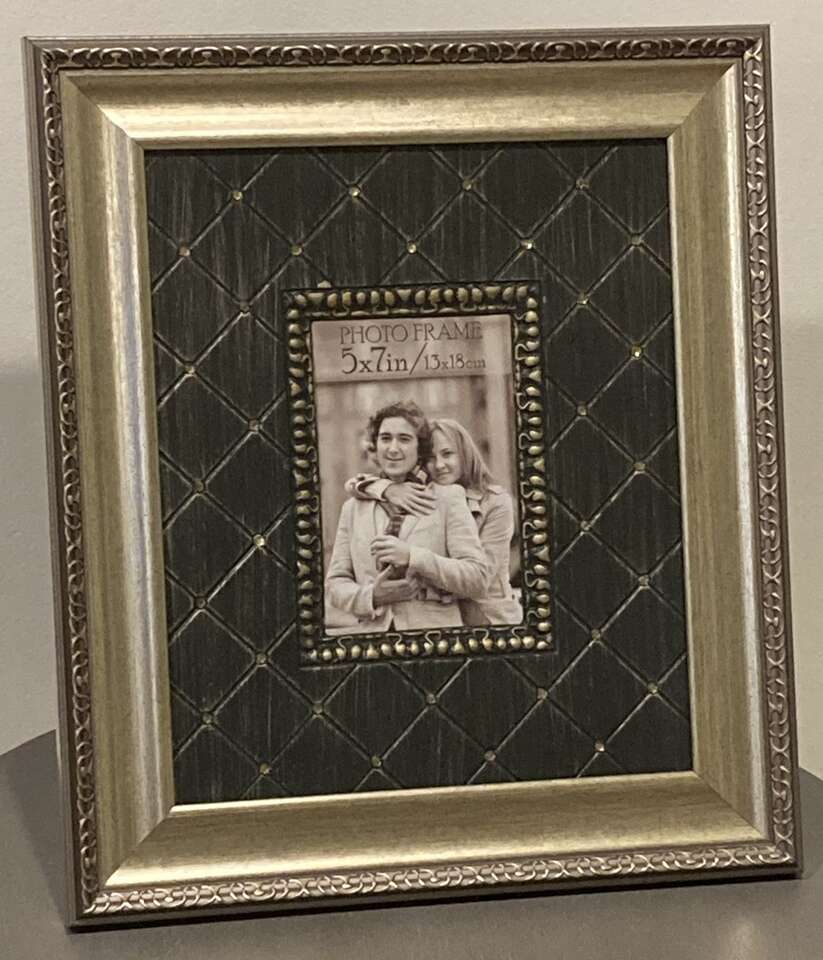 New Fancy Picture Frame 16x14