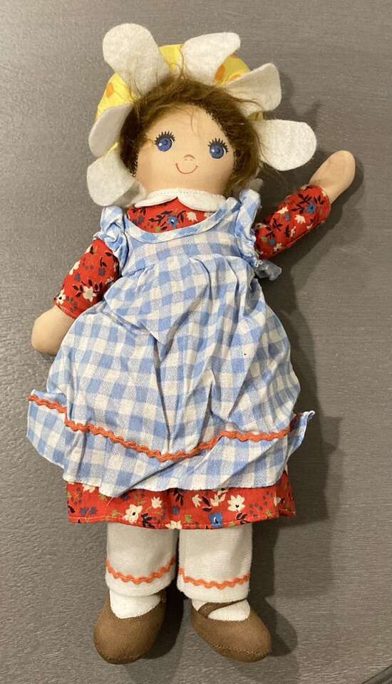 Vintage 1974 Daisy Dakin Rag Doll
