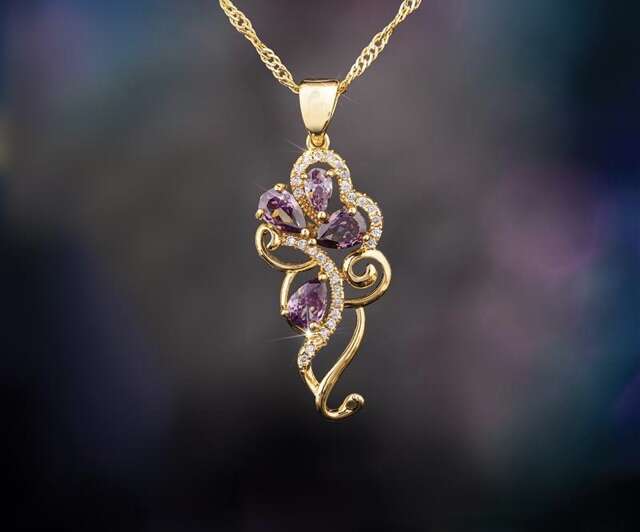 NEW! Stauer Necklace and Earrings Jewelry Set