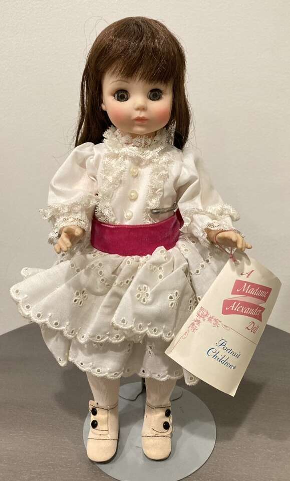 1974 Madame Alexander Doll Vintage Collectible