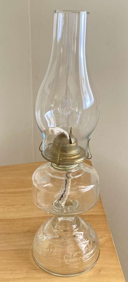 UNUSED! Antique Clear Etched Glass Oil Lamp