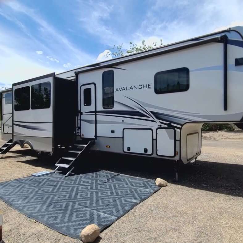 Keystone Avalanche 378BH