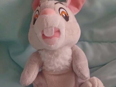 DISNEY MINNIE PLUSH THUMPER!