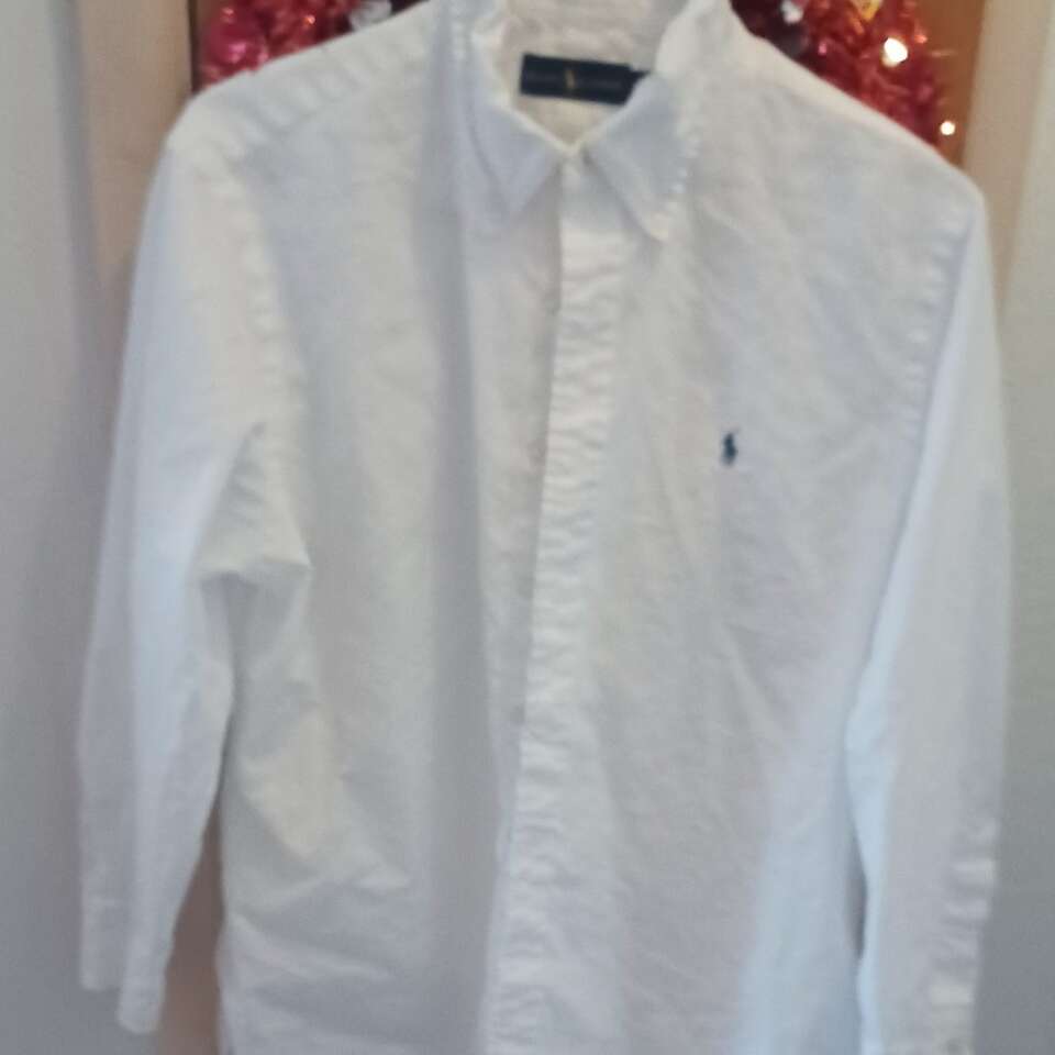 BAG OF WHITE SHIRTS!