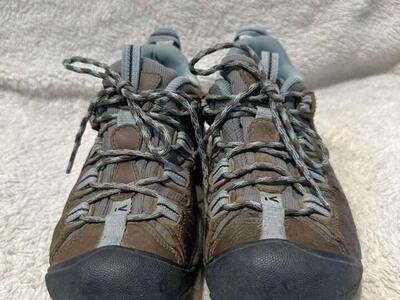 Keen Women’s Size 6.5 Waterproof, Hiking Shoes