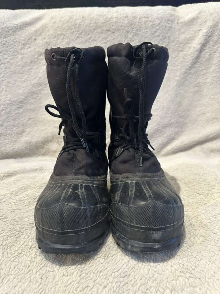 Sorel Youth Size 4 Glacier Black Winter Snow Boots
