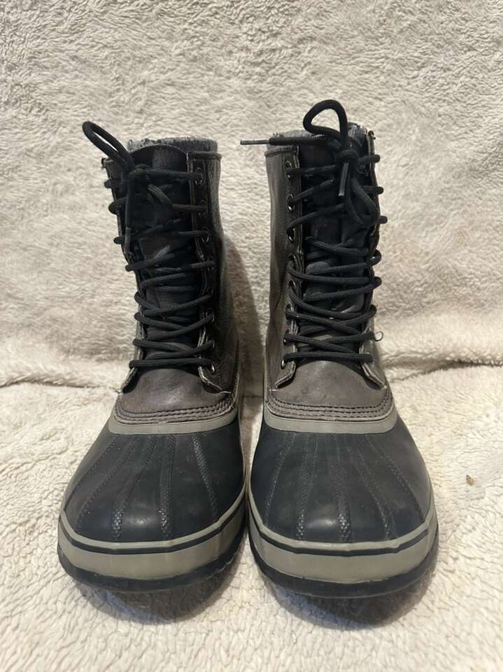 Sorel Men’s Size 10 Waterproof Winter Boots
