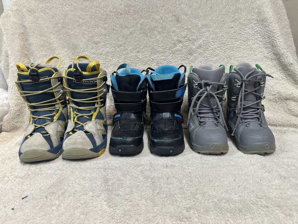 Salomon & Burton Youth Size 3 Snowboard Boots