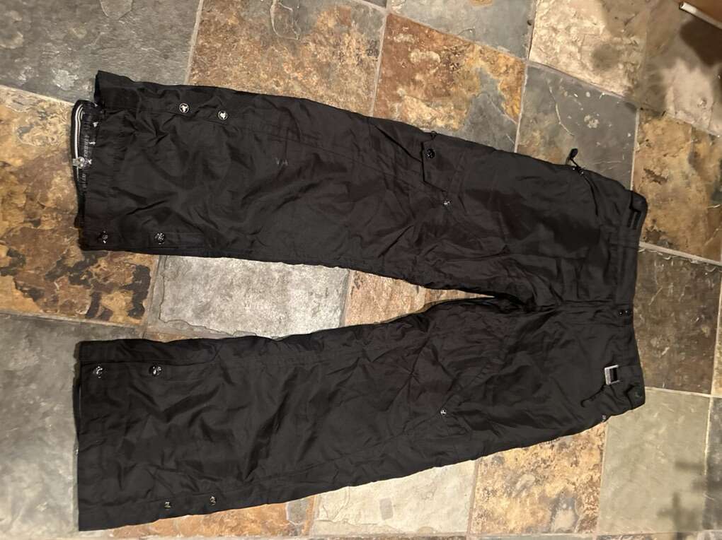 Ocean & Earth Women’s Xl Black Snow Pants