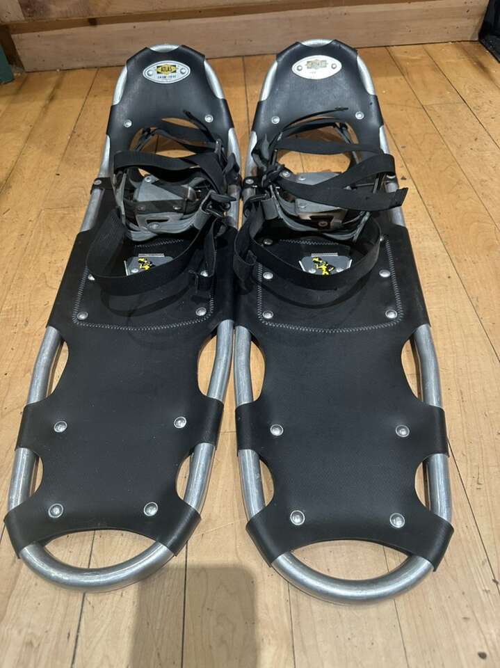 Atlas Black With Silver Frame 31 Inch SnowShoes