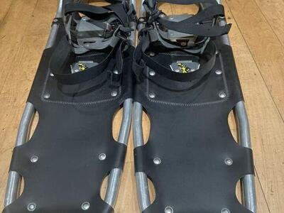 Atlas Black With Silver Frame 31 Inch SnowShoes